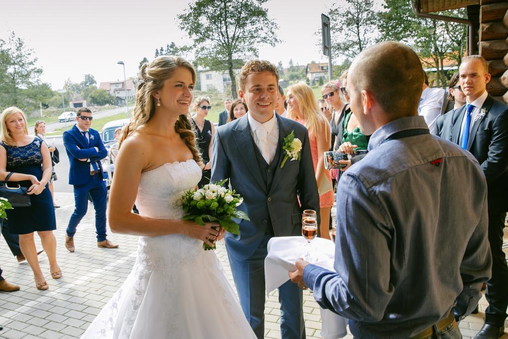 Hotel Agnes Bohdaneč Dış mekan fotoğraf