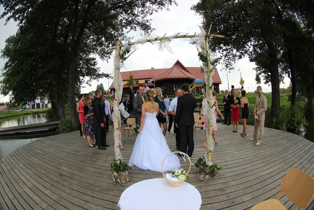Hotel Agnes Bohdaneč Dış mekan fotoğraf