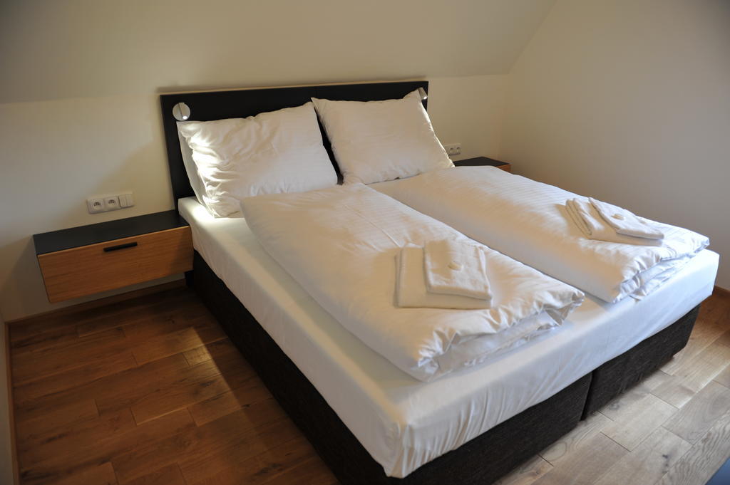 Hotel Agnes Bohdaneč Oda fotoğraf
