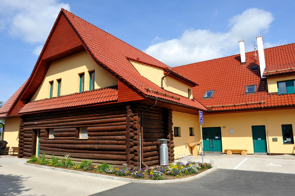 Hotel Agnes Bohdaneč Dış mekan fotoğraf