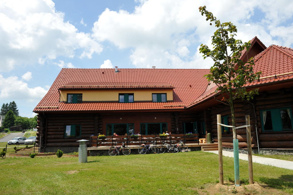 Hotel Agnes Bohdaneč Dış mekan fotoğraf