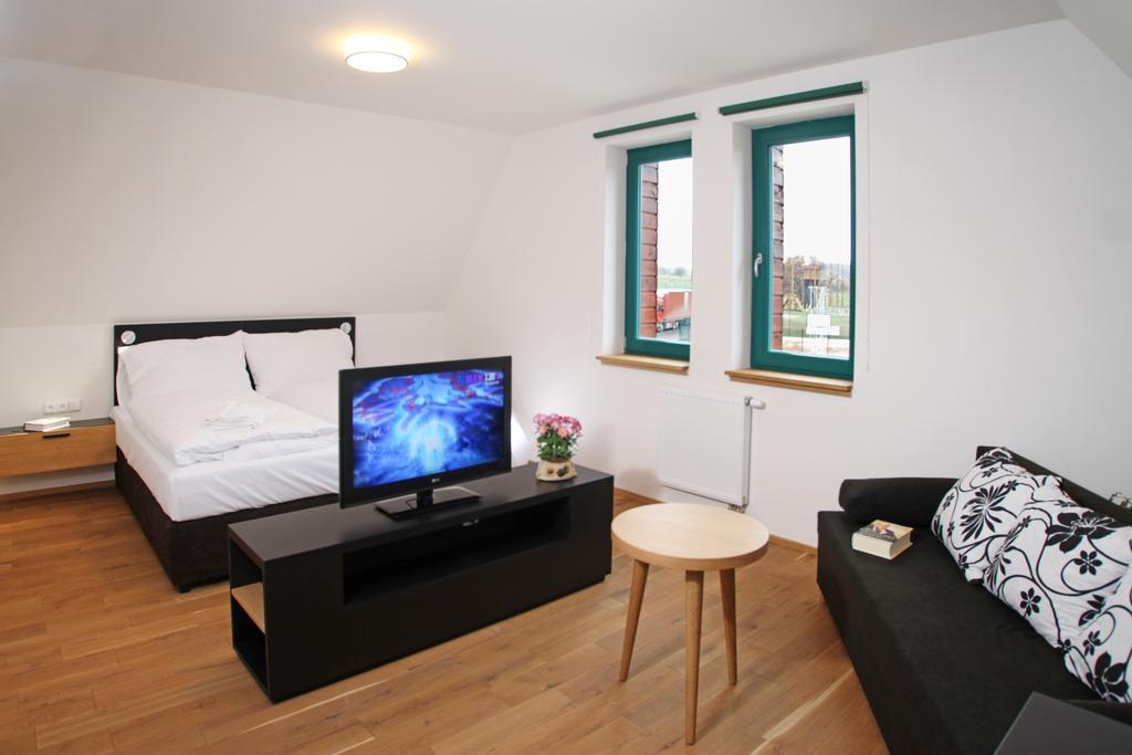 Hotel Agnes Bohdaneč Oda fotoğraf